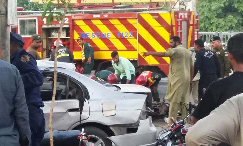 lahore suicide blast lahore suicide blast